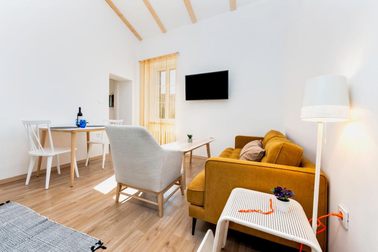 City Comfort Apartments Rovinj Buitenkant foto