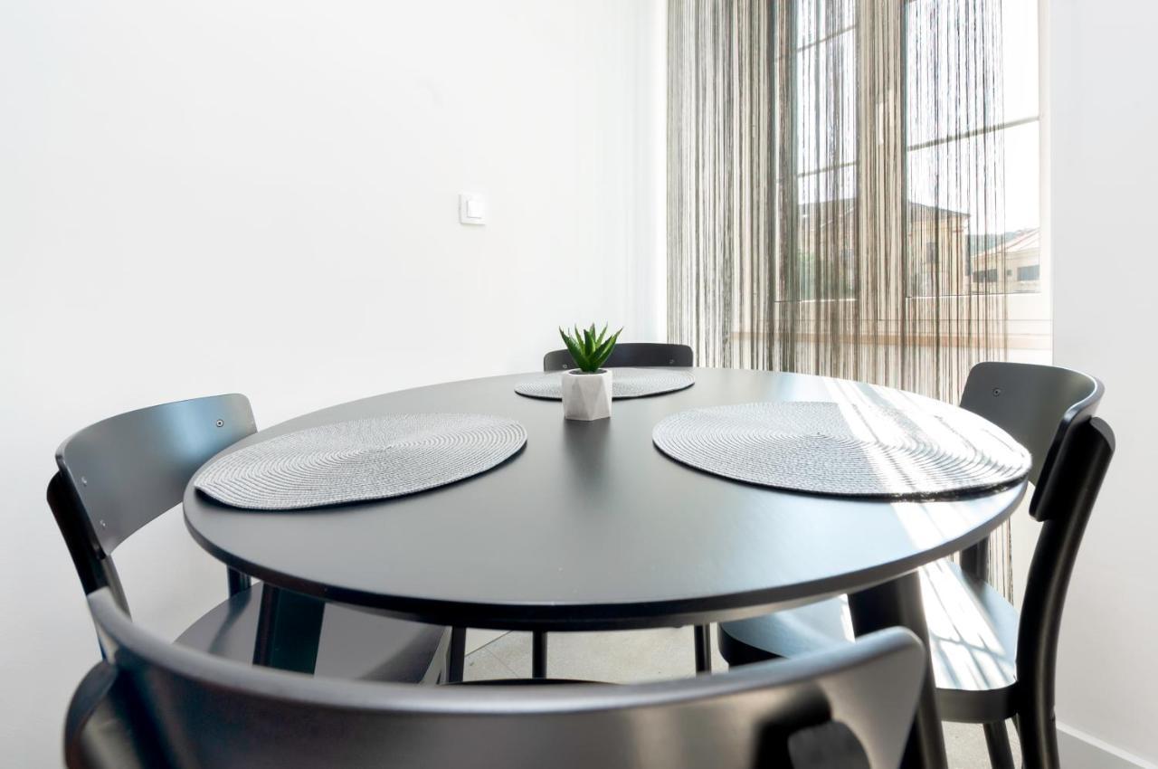 City Comfort Apartments Rovinj Buitenkant foto